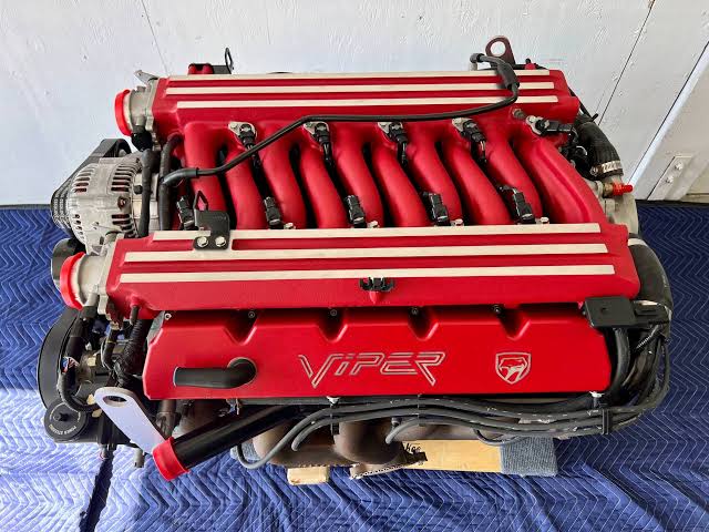 Vintageoddcars's tweet photo. Escolha UM desses motores e me conte que projetinho pacato você montaria 
GM C20XE
VW VR6
Ford V8 Coyote 
V10 do dodge Viper https://t.co/WxOqyJIXE9