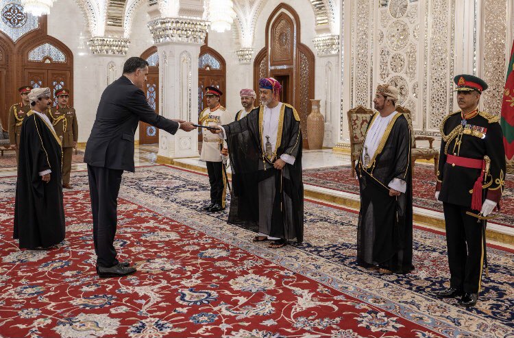 EUintheGCC's tweet photo. Welcomed by distinguished Omani hospitality, Ambassador @EUAmbGCC presented today his letters of credence to His Majesty Sultan Haitham bin Tariq in #Mucat . The ceremony enhanced the strategic importance of 🇴🇲for the 🇪🇺and the shared interest in further enhancing our relations. https://t.co/TpAH2qA9aX