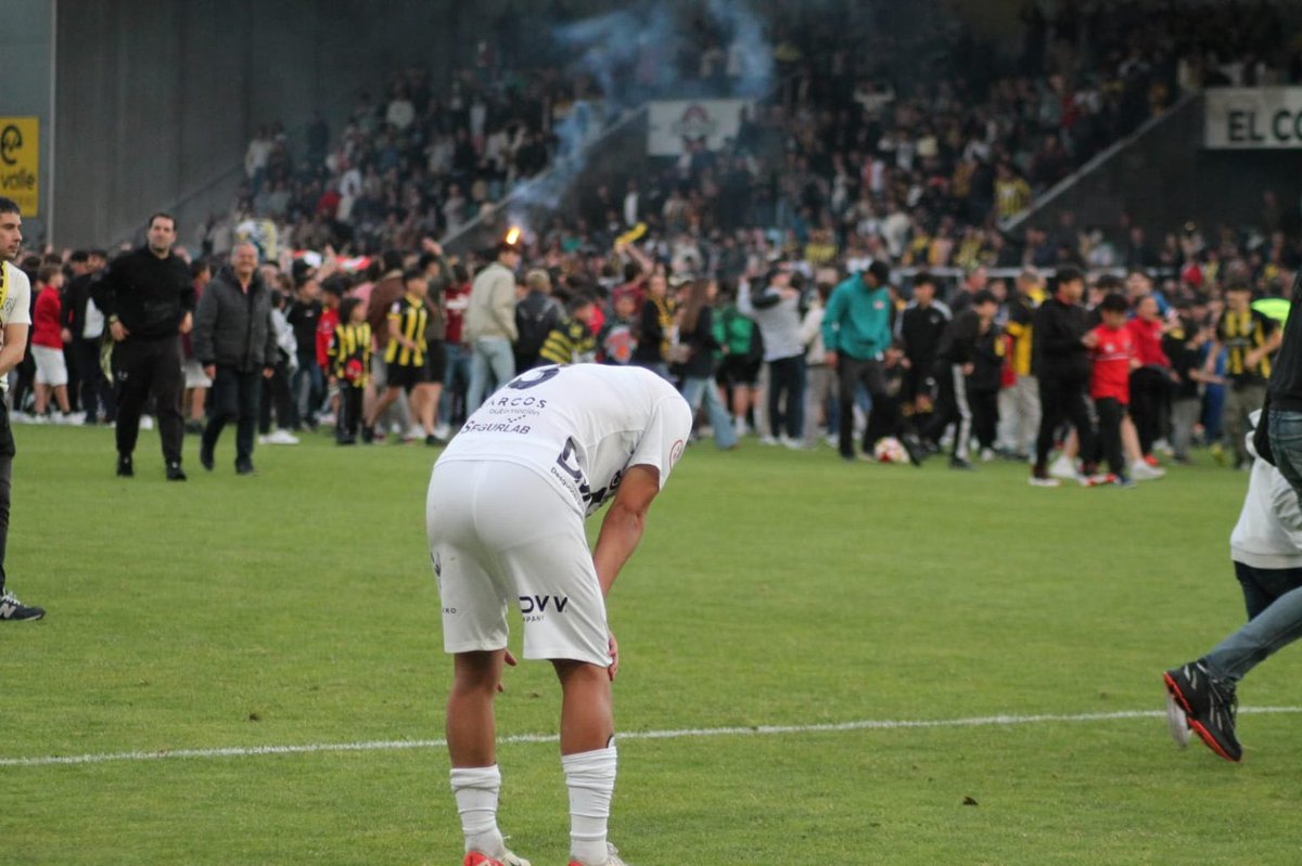 GoyitoMedina3's tweet photo. Lo intentamos hasta el final , pero no nos dio para acabar la temporada como queríamos💔, muchas gracias a todos los que se desplazaron y gracias a todos por esta increíble temporada. 💛 https://t.co/U7S0JHRrcV