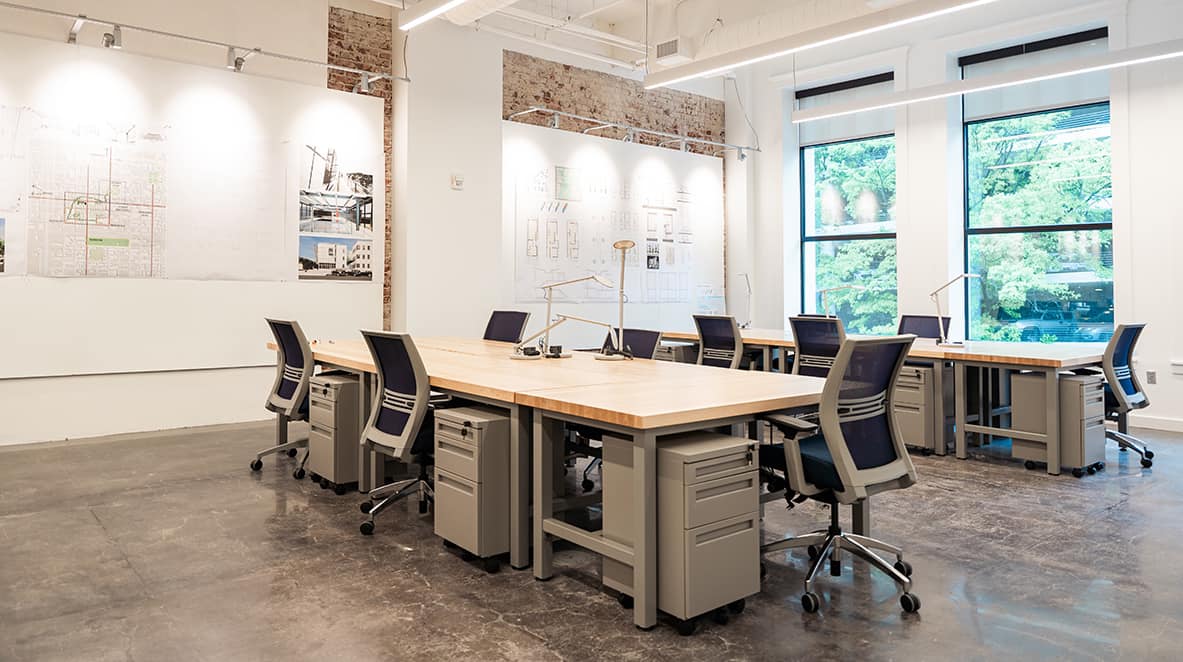 We’re excited to announce Auburn University’s opening of Auburn in Birmingham! The new education hub signifies Auburn’s commitment to empowering communities and fostering career excellence in the heart of Birmingham. 

Read more: bit.ly/4e7aTuj