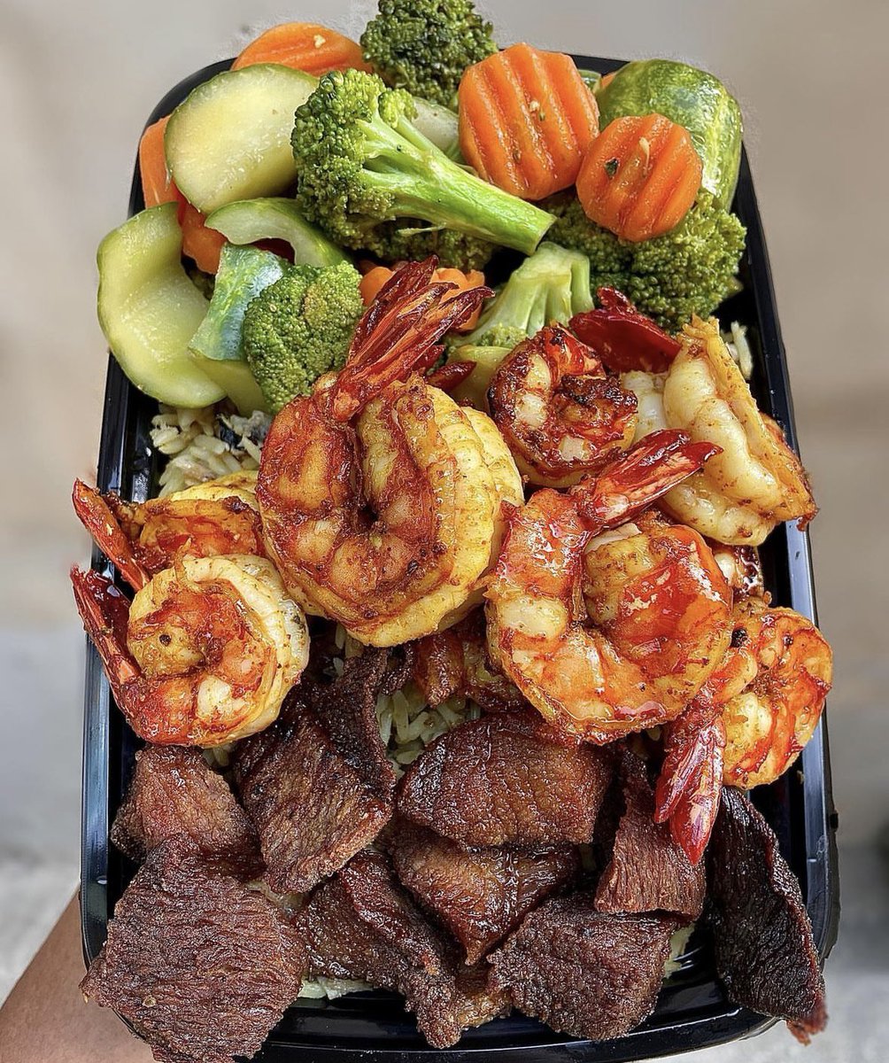 Surf n turf box with Jamaican rice and butter sautéed veggies 🥕🥦🥬🥒🫑🫛🧅🧄🌶️🍅