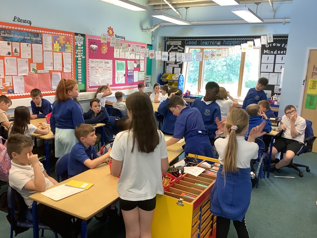 DeanburnP6HE's tweet photo. We finished our day with a fun Health Quiz with @DeanburnPS_P6M  from @ASC_Steph  
Congratulations to our winning team! #DPSHealthWeek24 https://t.co/sqrpCW6jB8
