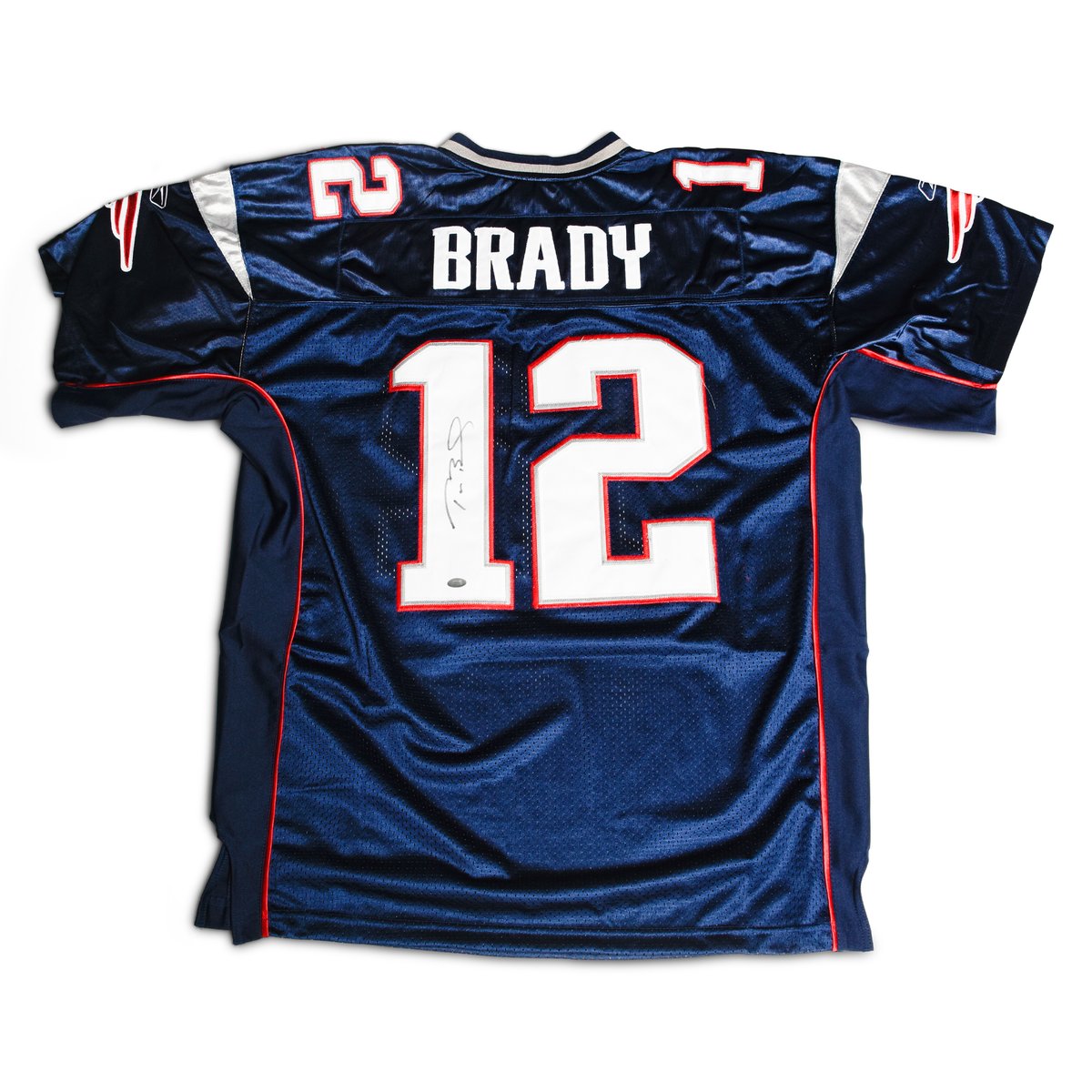 rmsothebys's tweet image. Lots in the Dare to Dream | Online auction begin closing today at 11:00 AM EDT! Explore a collection of cherished items from iconic figures—vehicles, trophies, racing books, sports memorabilia, and more, all without reserve. Bid now at bit.ly/3Krmu9L #RMSothebys