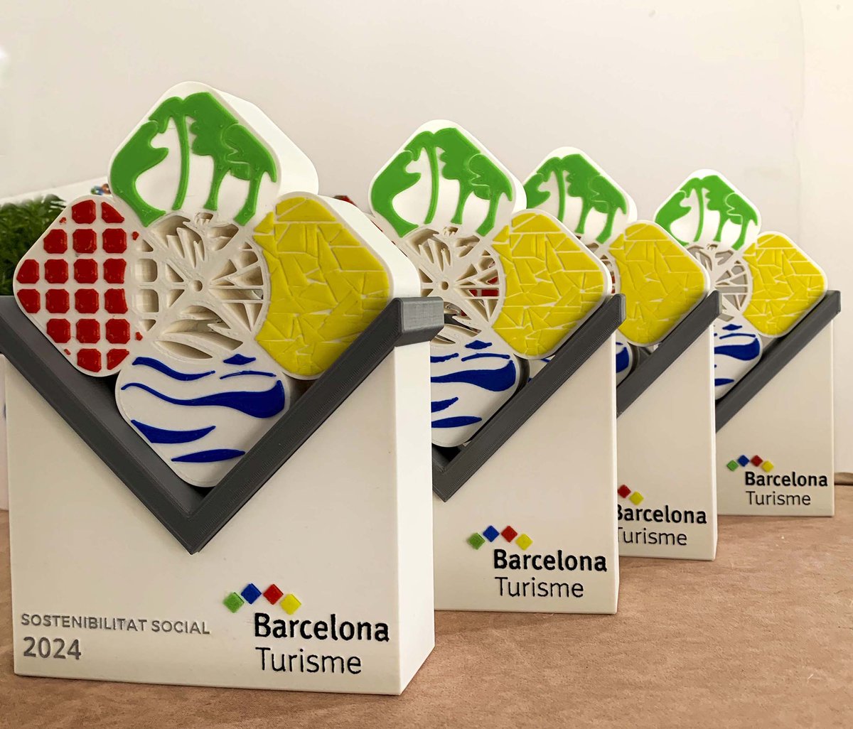 Congratulations to the winners of the Sustainable Tourism 2024 Awards!🏆Social Sustainability: <a href="/ElPalaceHotel/">El Palace Hotel</a>🏆Environmental Sustainability: Món Sant Benet <a href="/FCLP_Fundacio/">Fundació Catalunya La Pedrera</a>🏆Natural heritage and traditions sustainability: <a href="/elpeixalplat/">El Peix al Plat</a>🏆Accessibility: <a href="/parctibidabo/">Parc d'atraccions Tibidabo</a>
<a href="/BarcelonaInfoEN/">Barcelona Turisme</a>