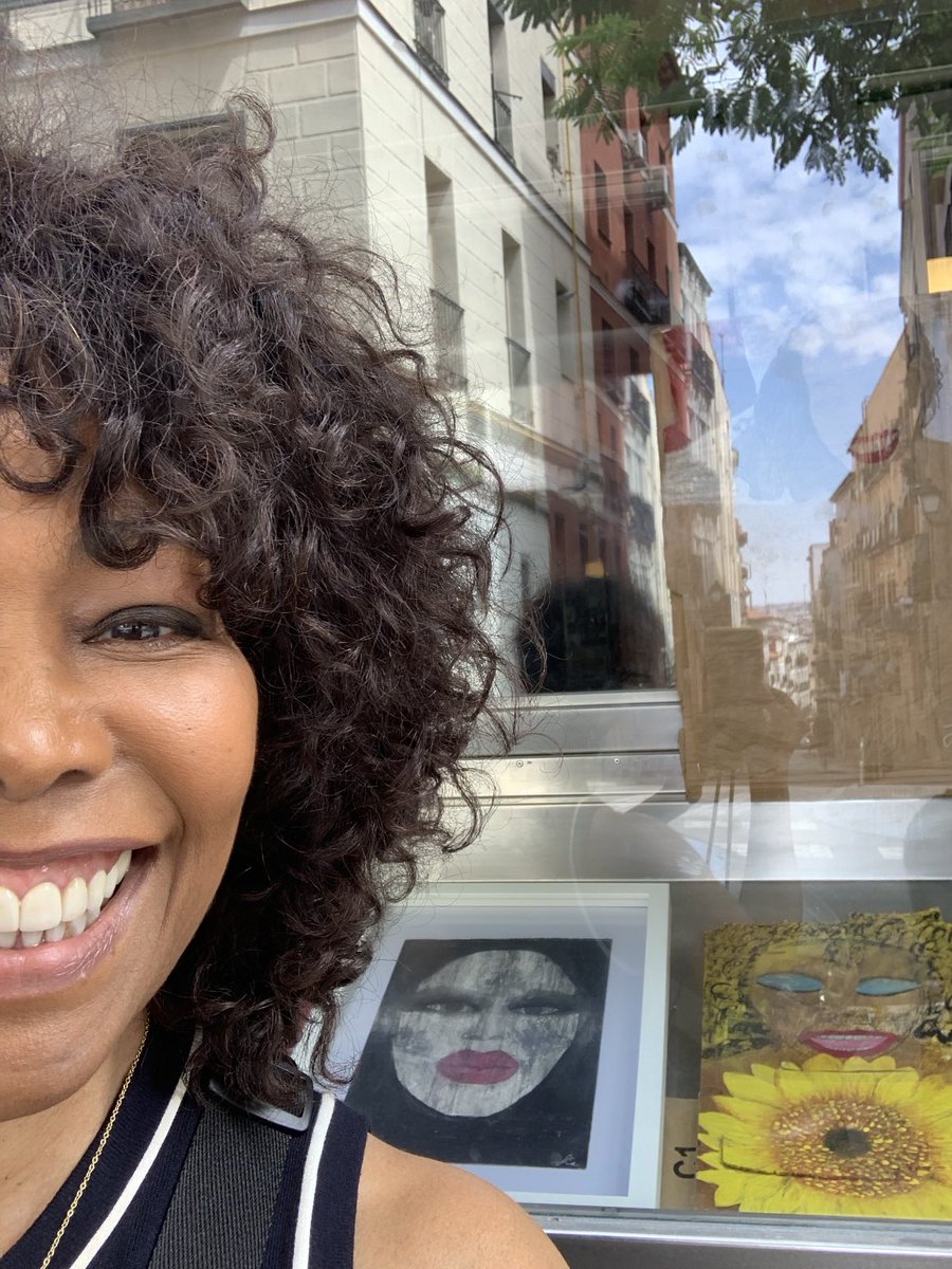 “FACES” 🦋🦋👏🏽Listos para mañana🦋🦋Bar #BENTEVEO CALLE SANTA ISABEL 15, MADRID 28012  _ Del 4 al 23 de junio!!! Me, my art and you🌺♥️🌺