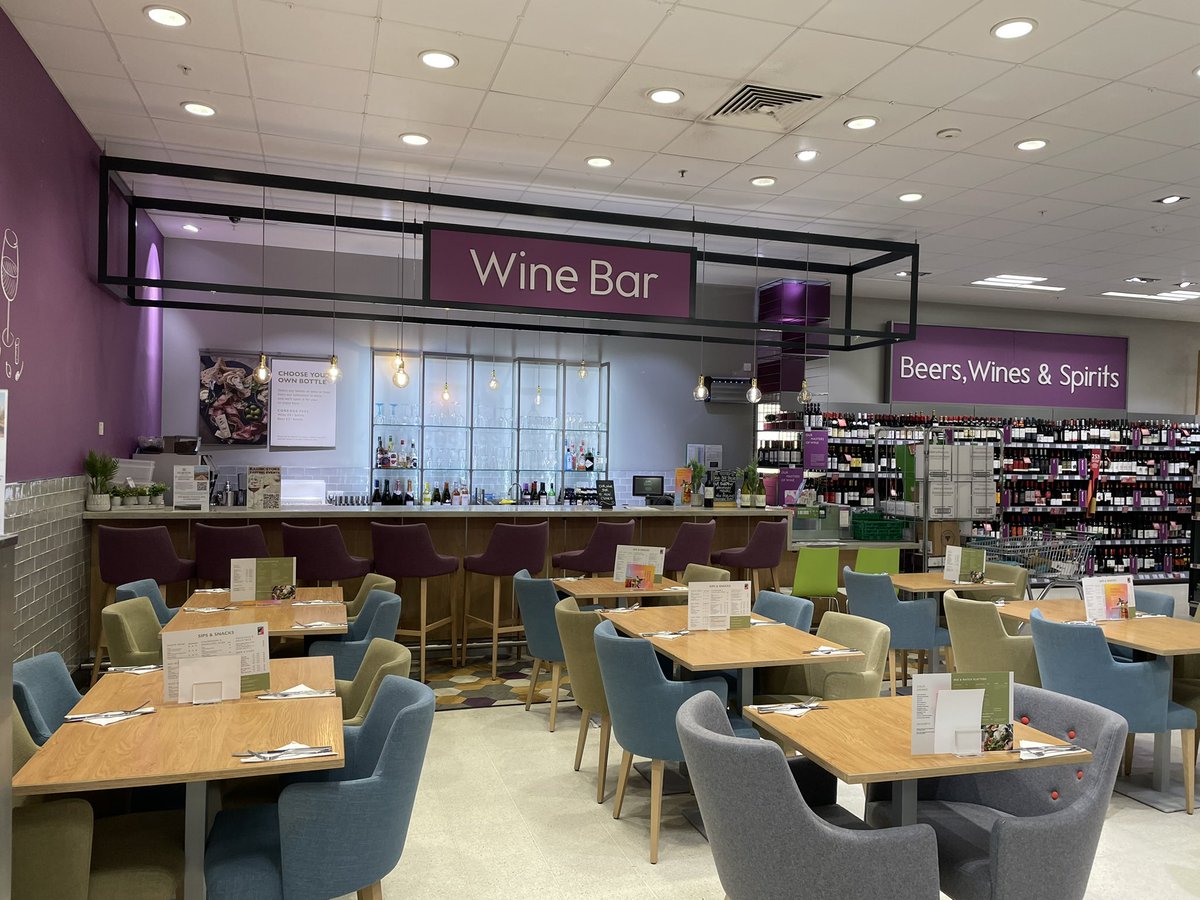 Not that I’m keeping a mental score of the best branches of Waitrose or anything, but the one in Basingstoke seems to have a wine bar. Just needed everyone to know that.