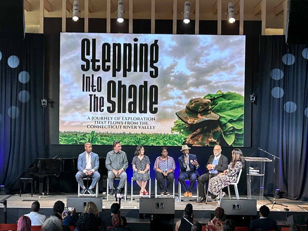 EJCrawford4's tweet image. Tremendous evening on Saturday for the premiere of the docuseries "Stepping into the Shade" w/ @JuneArcher, @LeslieMayesTV and guests from @UConn, @EasternCTStateU &amp;amp; more.

My preview story here: westportlibrary.org/stepping-into-…

Photos ⬇️

#WestportLibrary @WestportLibrary