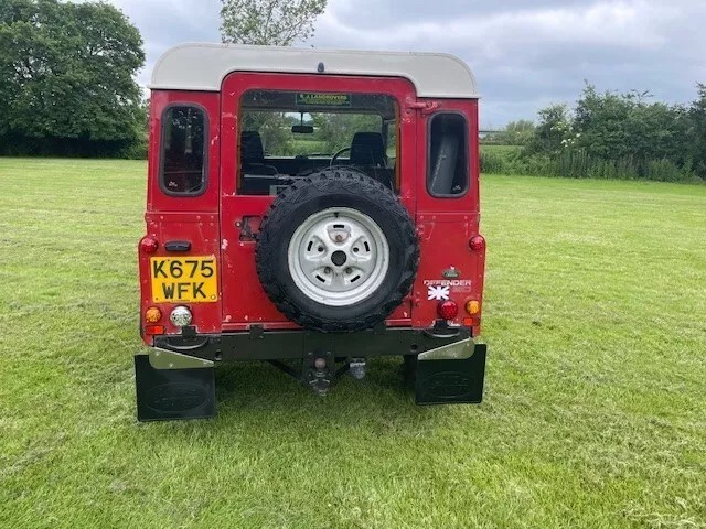LandyStore's tweet photo. Ad: Land Rover Defender 90 200tdi
On eBay here -->> https://t.co/LVNjNvutbJ
#LandRoverDefender #Defender90 #200tdi #OffroadLife #4x4 #ClassicCars https://t.co/DuRIsfUw07