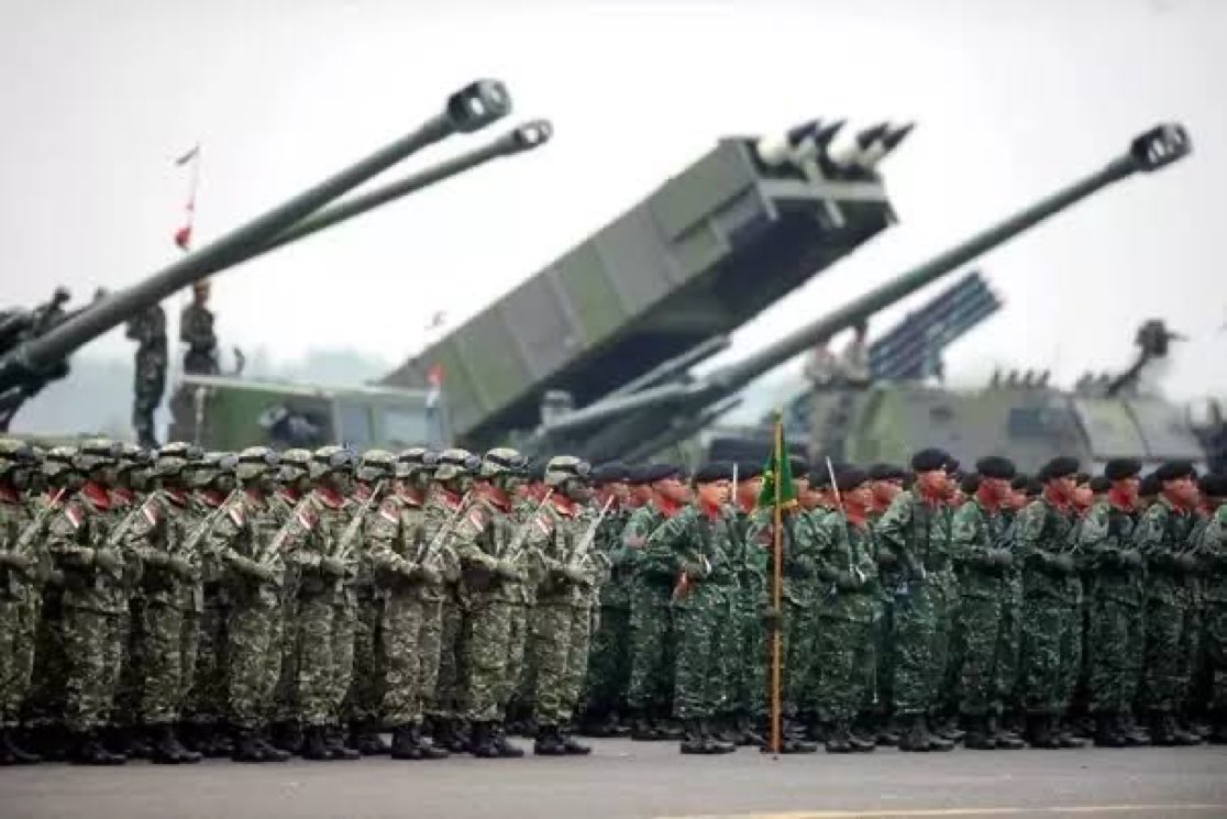 🇮🇩Indonesia just announced it's ready to deploy its troops to protect Palestinians from Israel.

The Zionists are running out of friends...

For those that don’t know… Indonesia is the largest Muslim country in the world.

Source: <a href="/aussiecossack/">Aussie Cossack</a>