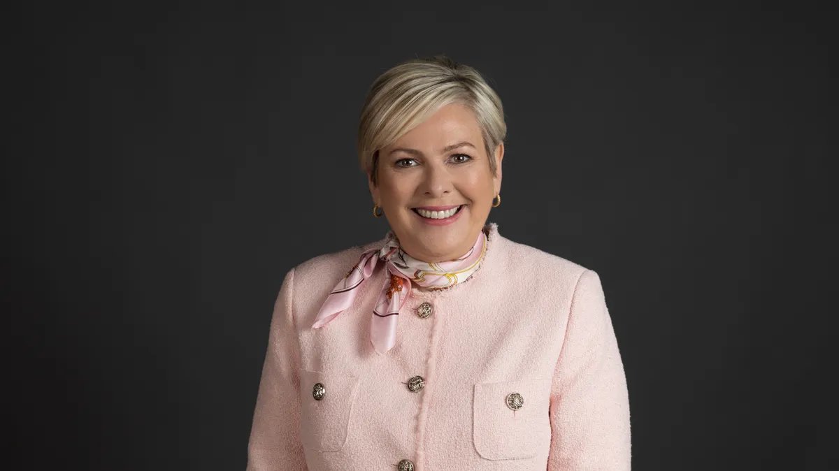 Halla Tómasdóttir has been elected the 7th president of Iceland. She takes office on 1 August when incumbent president Guðni Th. Jóhannesson steps down. 

We wish Halla the best of success in her new role.

Photo: RÚV/Ragnar Visage