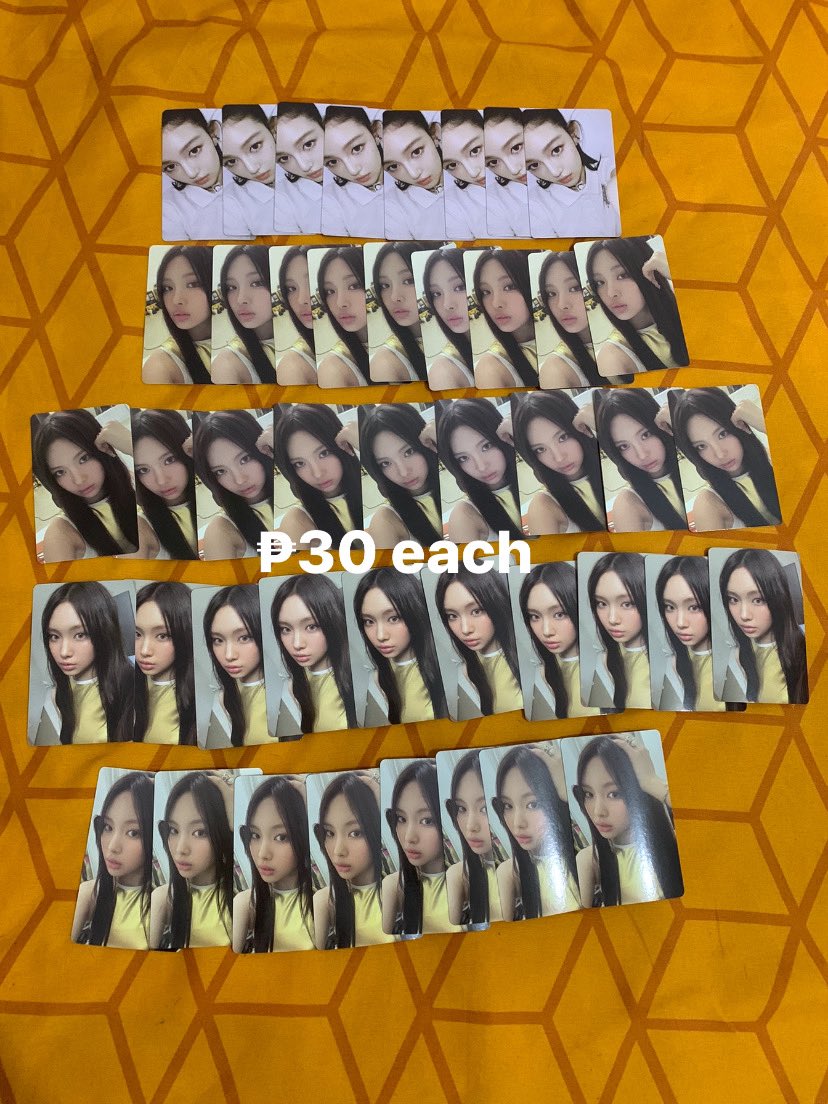 ihaechyoo's tweet photo. wts lfb ph #haennisells

newjeans get up weverse photocards   onhand 

- ₱ on each pic
- 160 pcs (₱6480 for set) 
- flash exp
- dop nego
- will prio madami kukunin 

t. nj hanni minji dani haerin hyein https://t.co/FBOXibjPfF