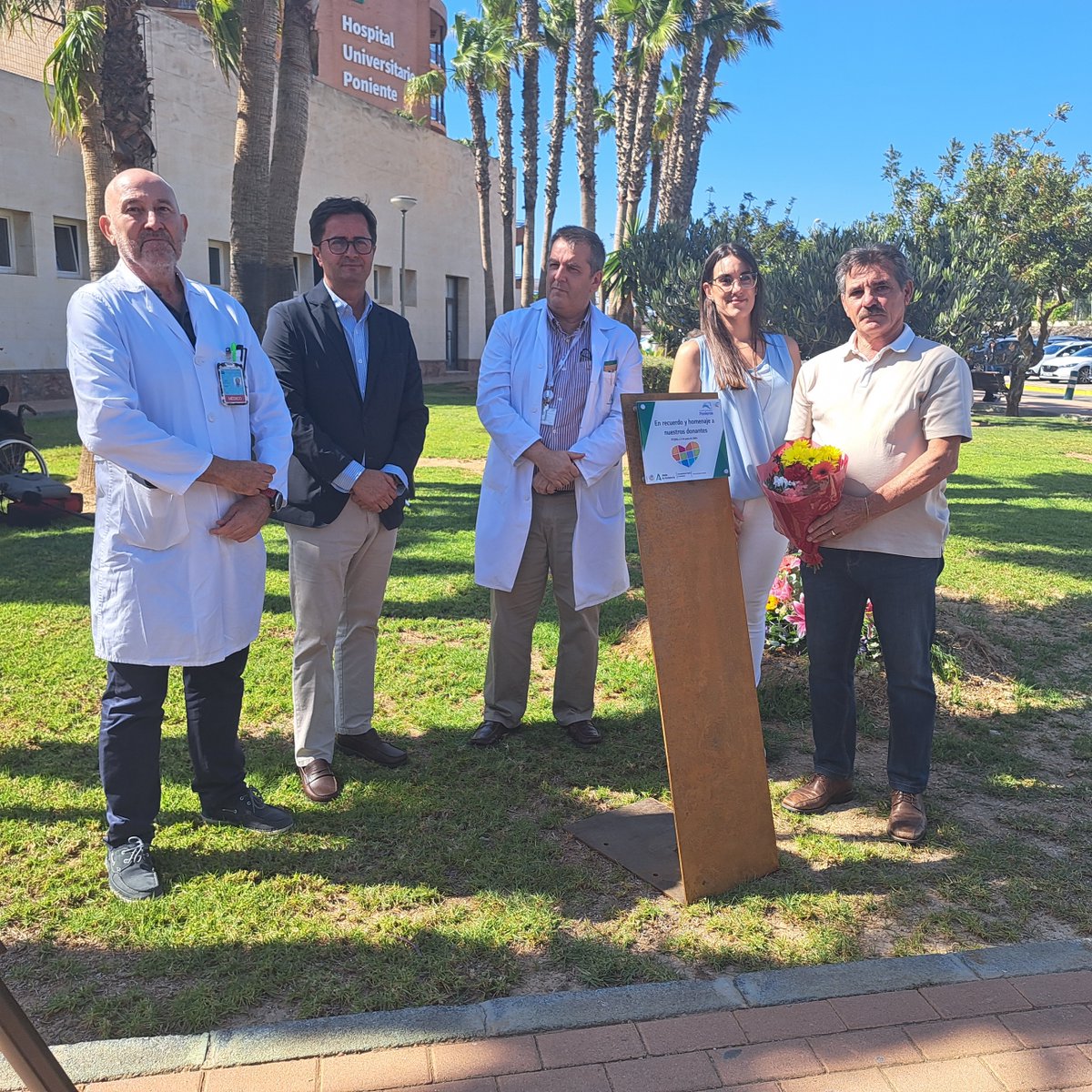 Hospital Universitario Poniente tweet media