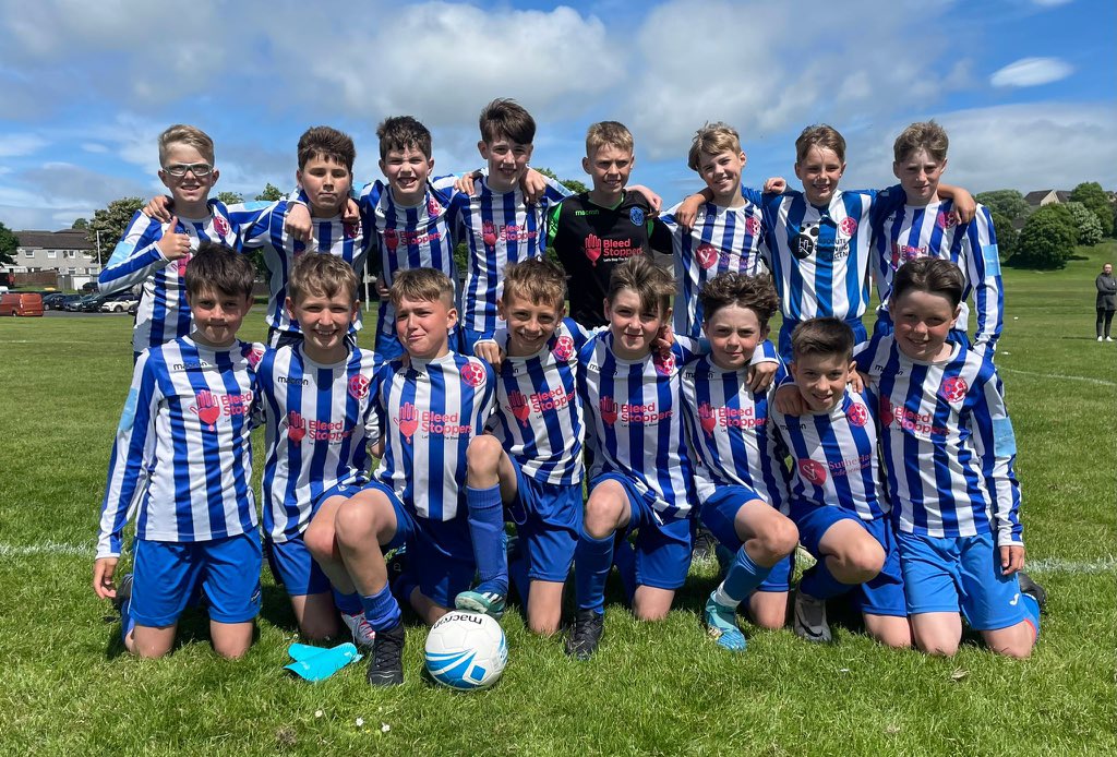 PenicuikAthYFC's tweet photo. ⚽️Our 2012 blacks were in action in Cowdenbeath on Sunday and produced another excellent performance against a strong opponent. These boys have been flying in the last couple of months and are excited about kicking off their 11s journey. 

🔵⚪️🔵⚪️🔵 https://t.co/EgX1xjf1Z7