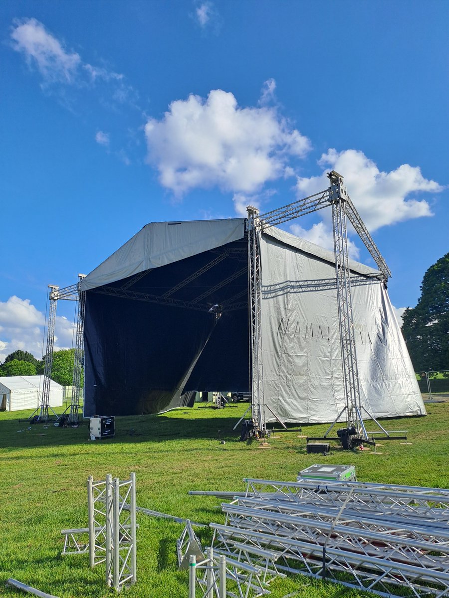 Stage Electrics tweet media