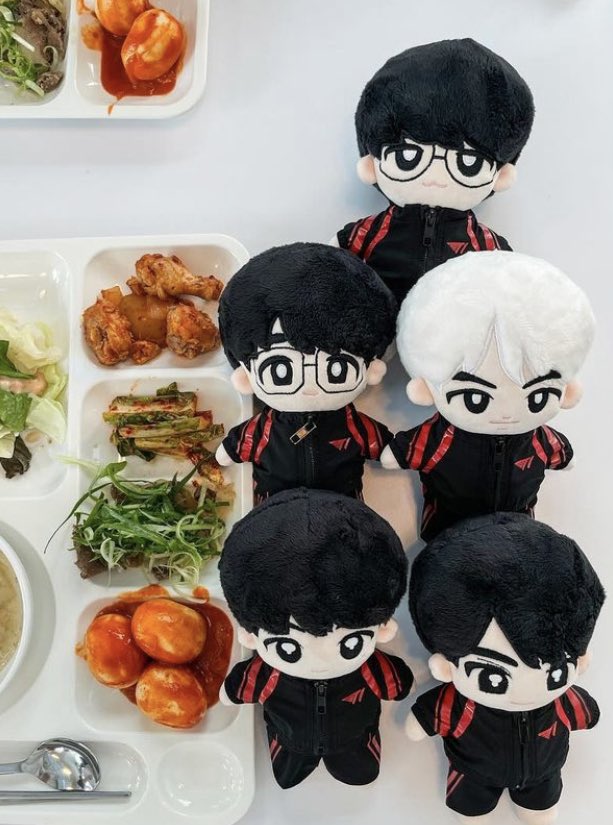 Preview of #T1 plush dolls that will be released in July