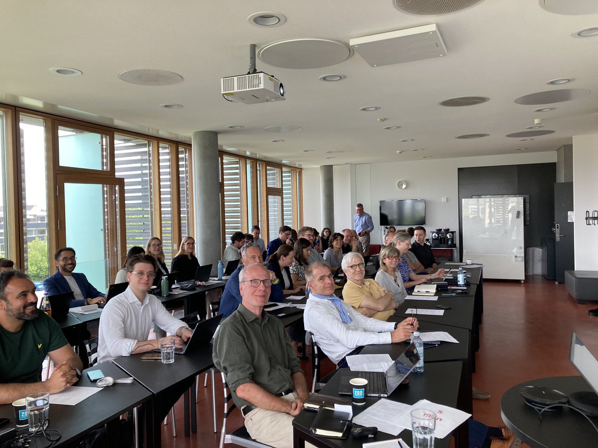 H.C. Kongsted (@hckongsted) on Twitter photo Kicking off the PhD Day with exciting presentations from our PhD students <a href="/SI_Copenhagen/">Strategy and Innovation</a>. Seminar room is at full capacity! Kicking off the PhD Day with exciting presentations from our PhD students <a href="/SI_Copenhagen/">Strategy and Innovation</a>. Seminar room is at full capacity!