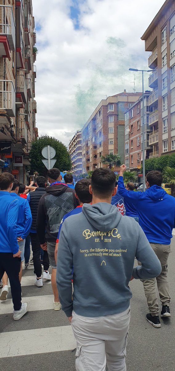 ZHH_1925 tweet media