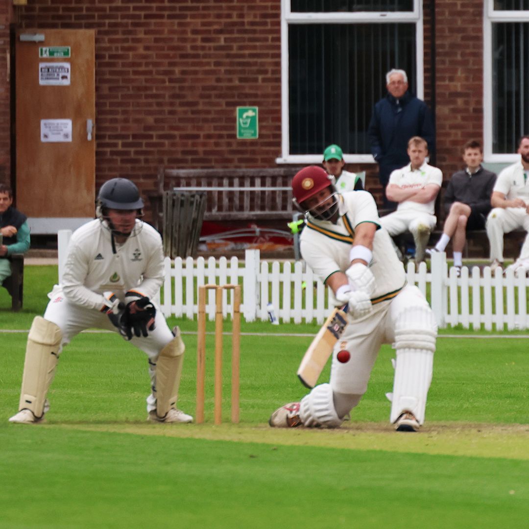 stmargscc's tweet photo. A few ๐ท from the weekend. Wins for the 2s and 4s, defeat for the 1s and 3s on Saturday. On Sunday our ladies finished their Development League with 2 wins in their top of the table clash against Broxbourne to secure top spot, well done ladies!
#STMCC #UpTheBury https://t.co/ZwAKyvDL7f