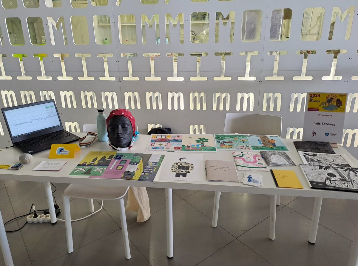 Institute for Systems and Robotics (@isr_lisboa) on Twitter photo Our #researcher Inês Esteves doesn't only study the 🧠 for her PhD...she is also a great illustrator! 🖌️🎨
During #InternationalChildrensDay she spent the afternoon at Pavilhão do Conhecimento showing visitors her work, both artistic and scientific. 🤩 Our #researcher Inês Esteves doesn't only study the 🧠 for her PhD...she is also a great illustrator! 🖌️🎨
During #InternationalChildrensDay she spent the afternoon at Pavilhão do Conhecimento showing visitors her work, both artistic and scientific. 🤩