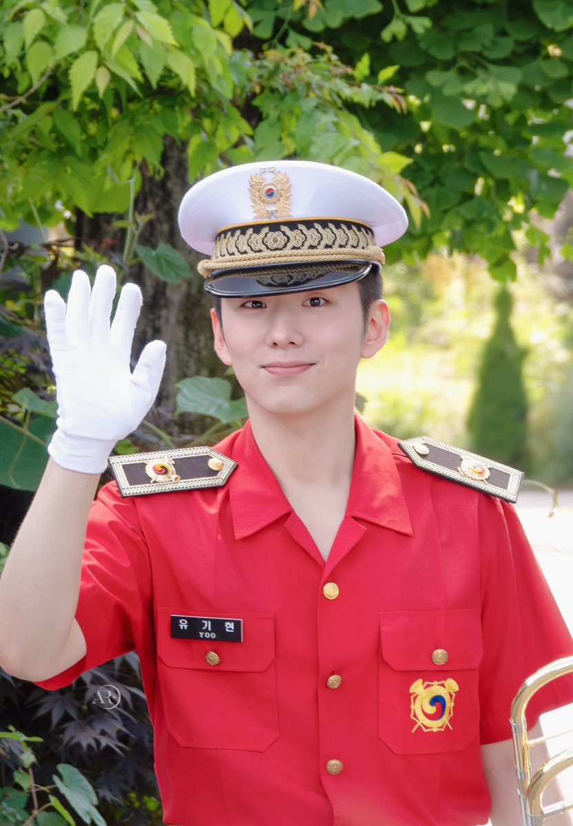 #기현 너랑나랑노랑
사랑이자나..🥹