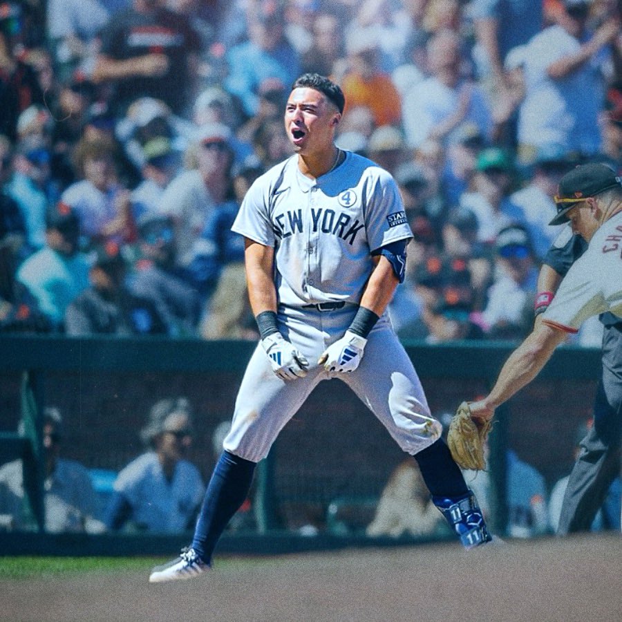 BronxPinstripes's tweet photo. Waking up with the best record in baseball!! https://t.co/2BIYKqCl3I