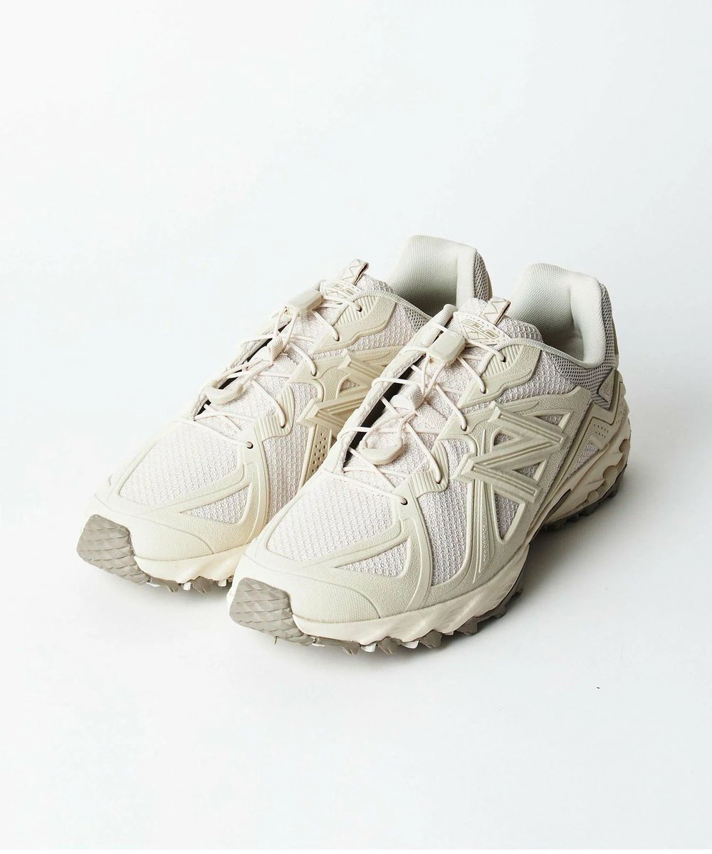 eieiyongswim's tweet photo. ずっと立ち仕事の人が「マジで1番疲れない◎」って教えてくれたnew balanceのML610🌿……の、欲しかった白系カラー出てて速攻予約した◎ （可愛） https://t.co/7ZTWngMzd5