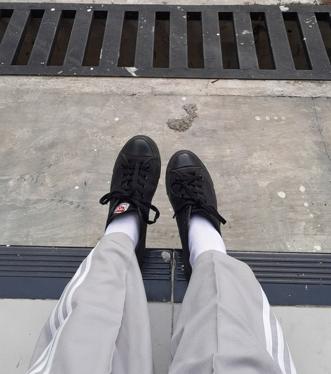Tips/cara dari aku yang letoy dan jarang olahraga ini lolos TKK PKN STAN 🏋🏻‍♀️

-a thread-