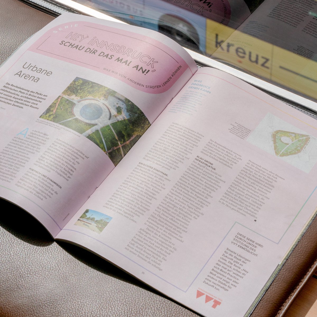 Wie kann man öffentliche Plätze in historischen Städten nachhaltig und attraktiv für die Menschen gestalten?  in der Verkehrsverbund Tirol (VVT) stellt zusammen mit dem "6020 Stadtmagazin" jeden Monat Best-Practice-Beispiele für eine nachhaltige Zukunft vor.🌱🏙️
(C) VVT