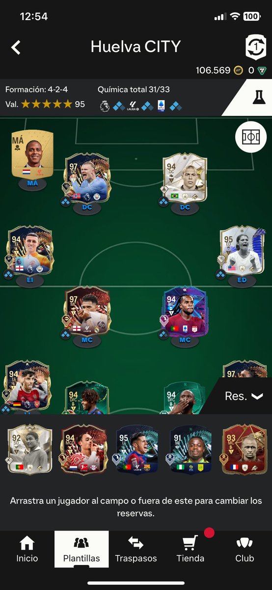 ThisPhyx's tweet photo. @rxckydusa Any change ? Can tú help me to colocate the players in the right way ? I play 4321 bell Renato stay back and foden thrird cm, and hamm LF defend , haaland second striker. https://t.co/mAuTlZJgi6
