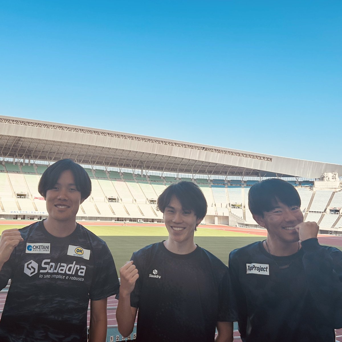 TopProject2024's tweet photo. 契約アスリート 揃い踏み。
左から
松本彗佑(走幅跳)
今西洸斗(長距離 マラソン)
小手川聖修(中距離)
#TopProject
#TopProject株式会社 https://t.co/jutbiF1dUV