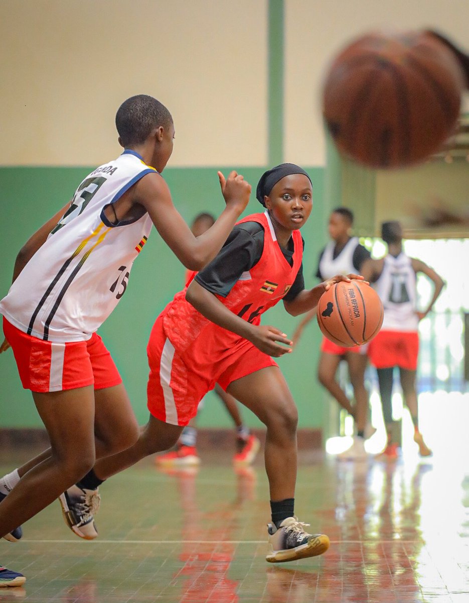 The Junior Silverbacks and Junior Gazelles had their training sessions today at ABU Lubowa as we prepare for the FIBA Afrobasket Zone V U18 Qualifiers 

#ZoneU18Qualifiers