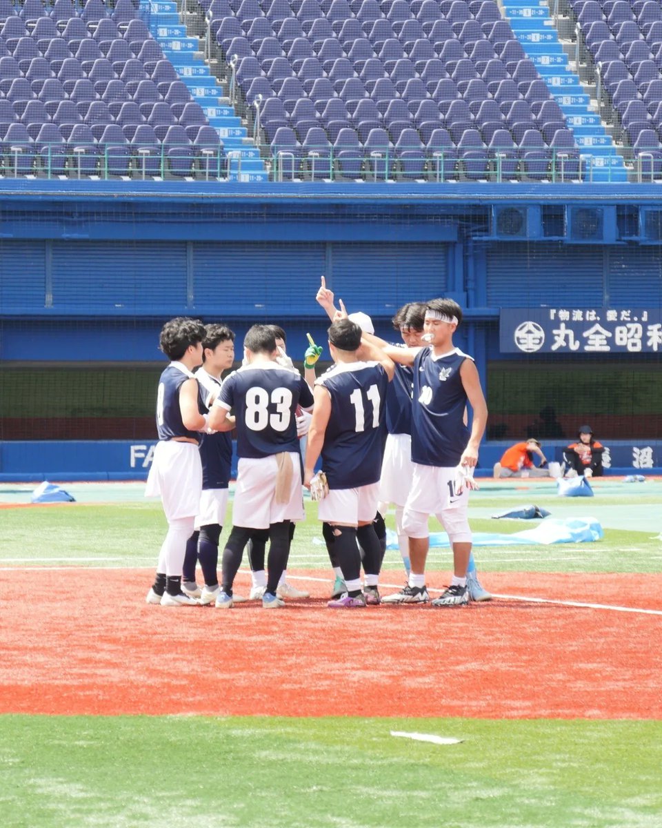 altair_touchft's tweet photo. 20240601
.
SugarBowl全国大会🏈
1回戦 VS LaserBeamさん ● 35-12
交流戦VS Bluemoonさん ● 33-27
0勝2敗でした…
 .
次回も全国大会の舞台に立てるよう、そして少しでもいい成績が残せるよう、秋シーズンに向けて頑張ります！！🔥
#タッチフット #フラッグフット #アメフト https://t.co/19pMGm15d8