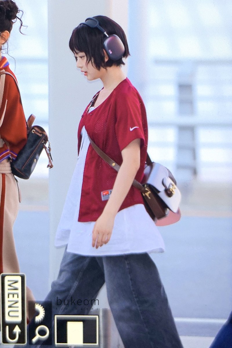 bukeom's tweet photo. 240603 ICN

#뉴진스 #NewJeans #하니 #HANNI  #팜하니 #ハニ https://t.co/54IFxhcP7Q