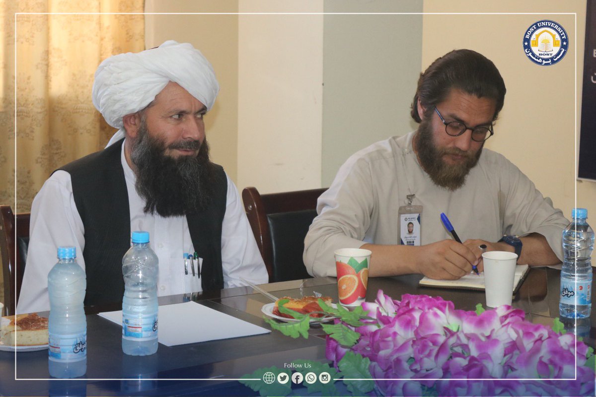 bostuniversity's tweet photo. د هوکړه لیکونو کمېټې له لوري د ریاستونو سره د ګډو همکاریو د هوکړه لیکونو کلنی راپور وړاندي سو.

نن دوشنبه د بُست پوهنتون د هوکړه لیکونو کمېټې له لوري د اړوند ریاستونو سره د ګډو همکاریو د هوکړه لیکونو د ۱۴۰۲ کال د کړنو راپور او ۱۴۰۳ کال د پلان په اړه ناسته وسوه.

#bostuniversity https://t.co/ZDWvq6f9xQ