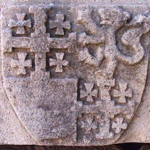 MANO_SHAAK's tweet photo. Medieval coat of arms of the #Armenian kingdom of #Cilicia, carved on stone

#Lapidari Museum in #Cyprus https://t.co/B27VZHOTdA