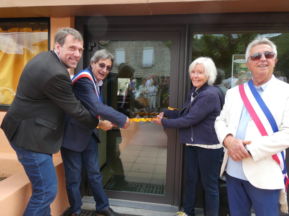 baraille66's tweet photo. Samedi #Vernetlesbains, 50 ans du Club de l'amitié, inauguration des locaux rénovés
La Région @Occitanie Pyrénées-Méditerranée au plus près des territoires @CaroleDelga
#vivreensemble #convivialité #partage #transgenerationnel #associations https://t.co/B18VgNPCP4