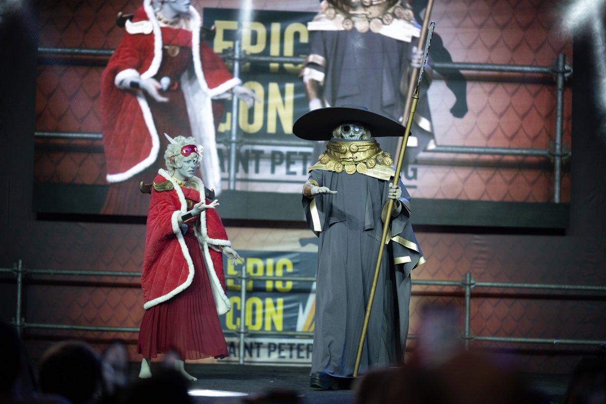 VicontD's tweet photo. Time for #Hades cosplay! https://t.co/gakwE4gRd6