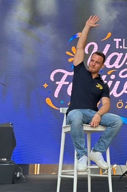 Whose birthday is tomorrow?! 🎂  #KeremBürsin