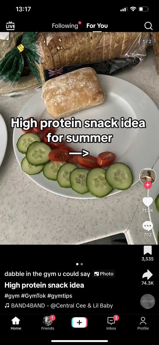 sarvielle's tweet photo. Guys we need to start getting more worried about gymbro’s I don’t think theyre ok https://t.co/rFpzlDsZZ3
