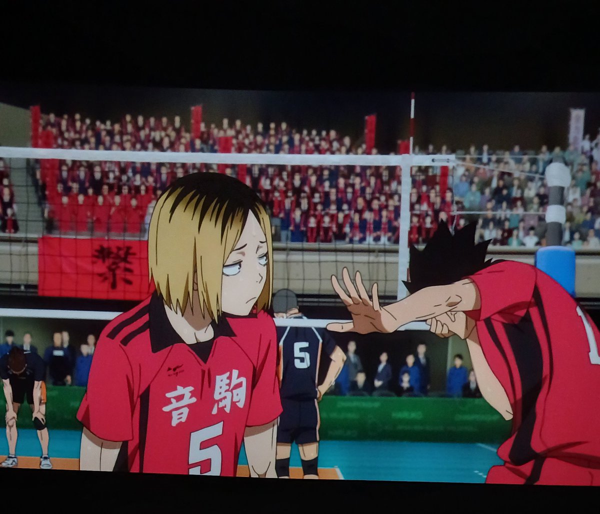 Valuchaa_r's tweet photo. tw spoilers
.
DIOS LO LINDO QUE FUE ESTE MOMENTO KUROKEN, PATRIA Y FAMILIA https://t.co/csD1Hzc5j4
