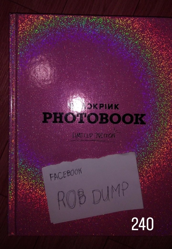 0xchaesoo_'s tweet photo. WTS LFB BLACKPINK UNSEALED ALBUM

SUPER DISCOUNTED PRICE! ❤️ 🫰 
Rosé - R- album : 160 pesos

TAGS : blackpink unsealed album enhypen pc sealed photocard jennie jisoo lisa rose jay jungwon sunoo jake sunghoon heeseung iphone for sale https://t.co/L5IpA2iso5