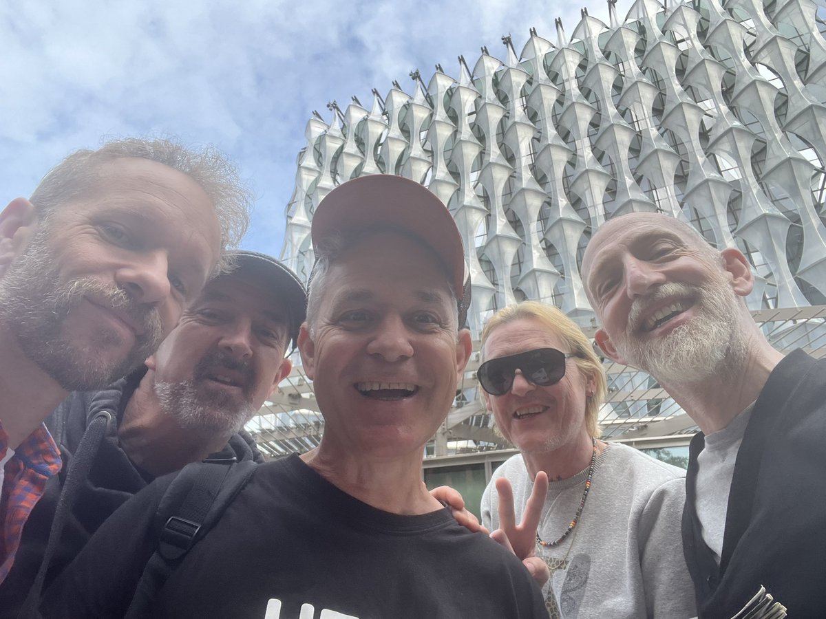 Ian Dench tweet media