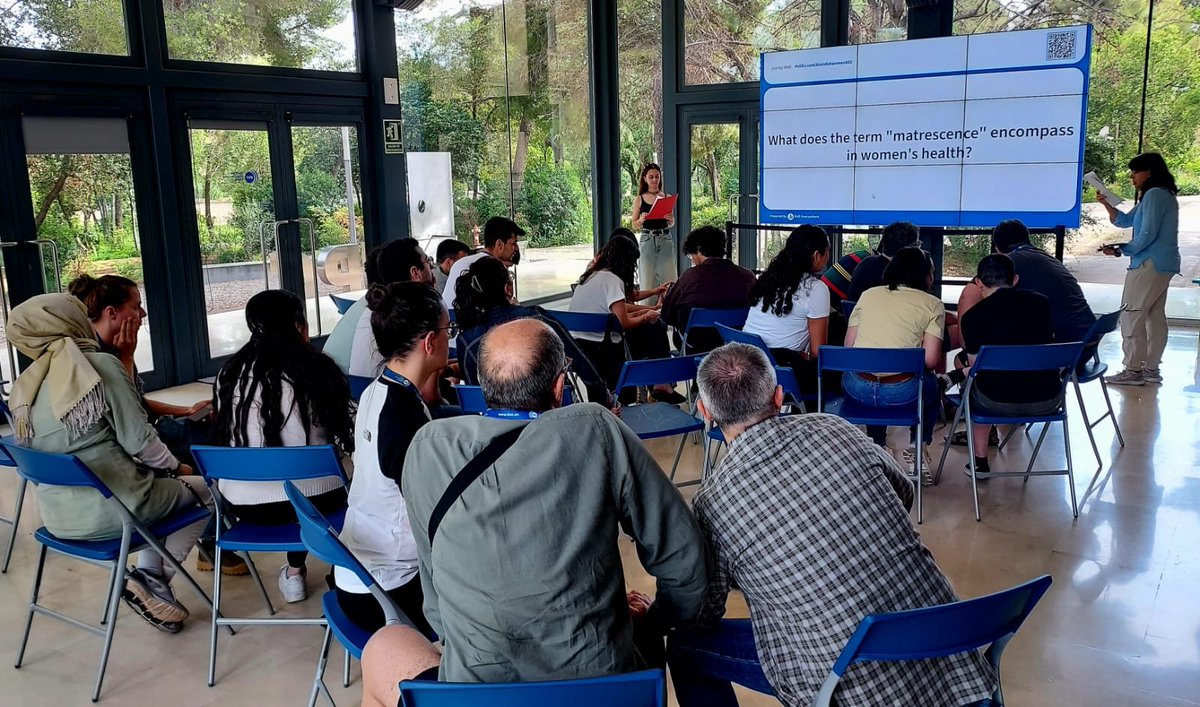 Bioinfo4women's tweet photo. #WHAW | Inter-departmental activity last week on #WomensHealth

🗣️Flash-talk about a sentiment and polarity study on Abortion and Miscarriage conducted on Twitter, by Maria Flores Rodero #WEBSCI24 📰 https://t.co/S80tFUYO2M

🧸 WHAQ | Women's Health Awareness Quiz

🍢 Networking https://t.co/ky4NfgYyjM
