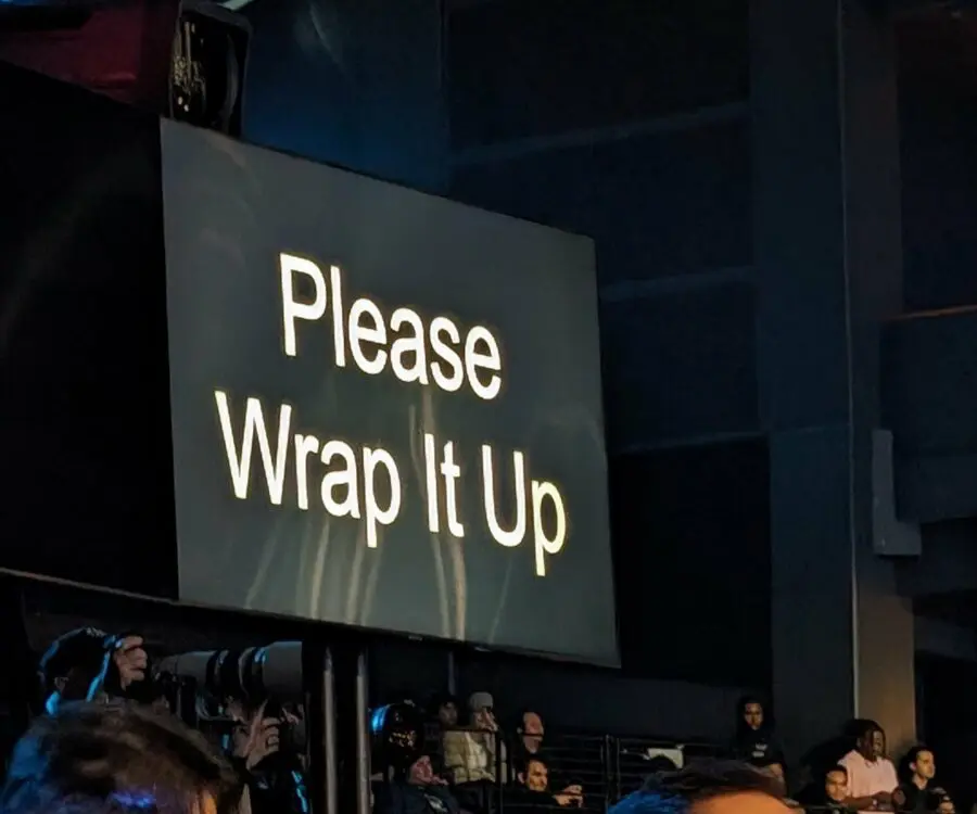 Salty_Sealz's tweet photo. when you outright put this in front of the creator of the legend of zelda doing a speech, yeah no i'm not surprised Nintendo don't wanna cooperate with geoff💀💀💀 https://t.co/vimv4m2x5D