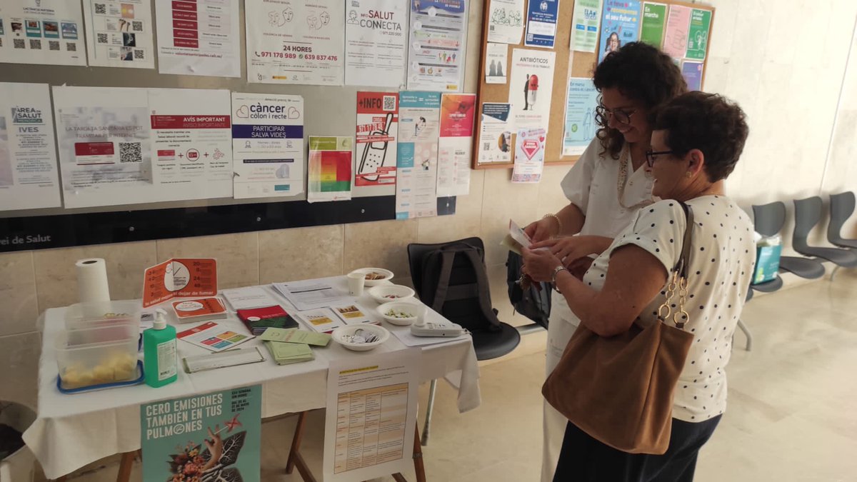 asmen_ibsalut's tweet image. Coincidint amb la Setmana sense Fum, el centre de salut Canal Salat va posar una taula informativa i de conscienciació sobre els beneficis de deixar de fumar, es van fer cooximetries i es van oferir recursos a nivell individual i grupal per aconseguir la deshabituació tabàquica.