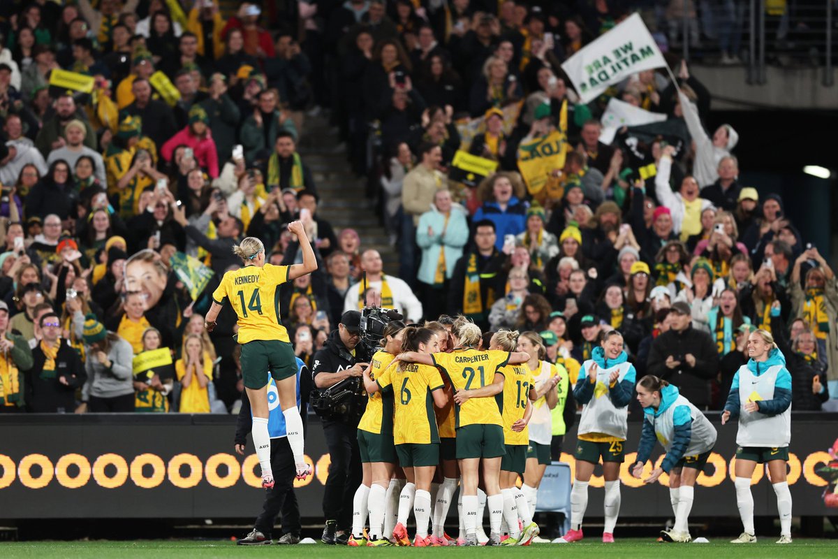 76,798 fans turned up at the @AccorStadium to watch Australia women's football take on China women's in their Olympic Qualifiers.

#LadiesInSports #ExpandingTheBusiness #AUSvsCHN