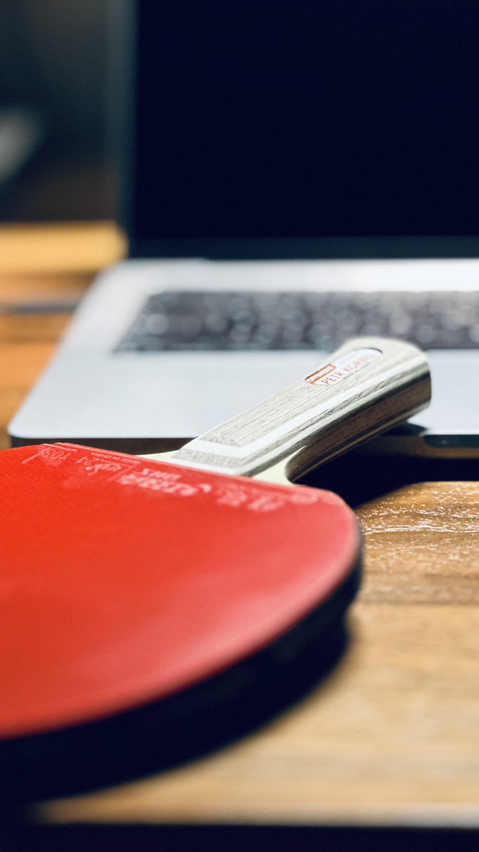 5key's tweet image. 第一把 DIY 球拍上线。
其实也就选好板子和套胶，卖家负责贴好。😄