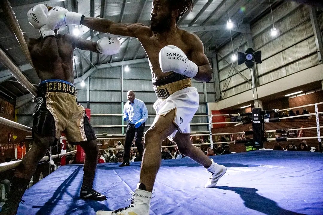 MariosMatamba's tweet photo. Saturday fight was won, thank God for the win and thanking my team for the hard work and efforts they invested in me. 
Le Combat du Samedi à été gagné, je remercie mon Dieu(S.S.K) pr la victoire et je remercie tt mn équipe pr le travail @TomVarley367367 

SON-OF-SSK 
✌🏿🔥🌈⭐️🦁🌏 https://t.co/3PVCDRq29n