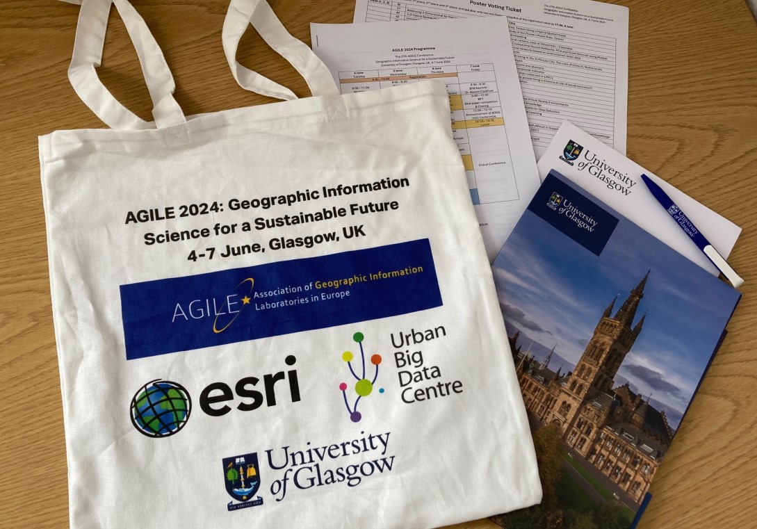 UBDC (@urbanbigdata) on Twitter photo 🌐 Big thanks to the helpers who prepared welcome packs for #AGILE2024 delegates. Inside the tote bags you'll find a <a href="/UofGlasgow/">University of Glasgow</a> brochure, note pad, programme of events, poster voting ticket and pen! Collect yours at registration tomorrow! Full programme: ow.ly/XbSZ50S4lpj 🌐 Big thanks to the helpers who prepared welcome packs for #AGILE2024 delegates. Inside the tote bags you'll find a <a href="/UofGlasgow/">University of Glasgow</a> brochure, note pad, programme of events, poster voting ticket and pen! Collect yours at registration tomorrow! Full programme: ow.ly/XbSZ50S4lpj