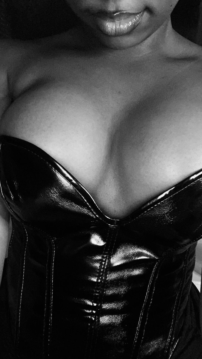 JawnDaule's tweet photo. Tu voudrais me faire quoi sur mes grosse lèvres, tu vzux ma bave ? 🥵😈 demande moi 
#moneyslave #moneymiss #slave #soumis #sugardaddy #sugarbaby #QOS #cuckold #nude #porn https://t.co/miRIT6STQI